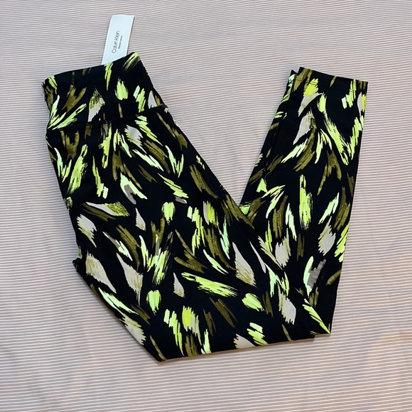 Calvin Klein Printed High-Waist Leggings NWT 👟 - Picture 3 of 3